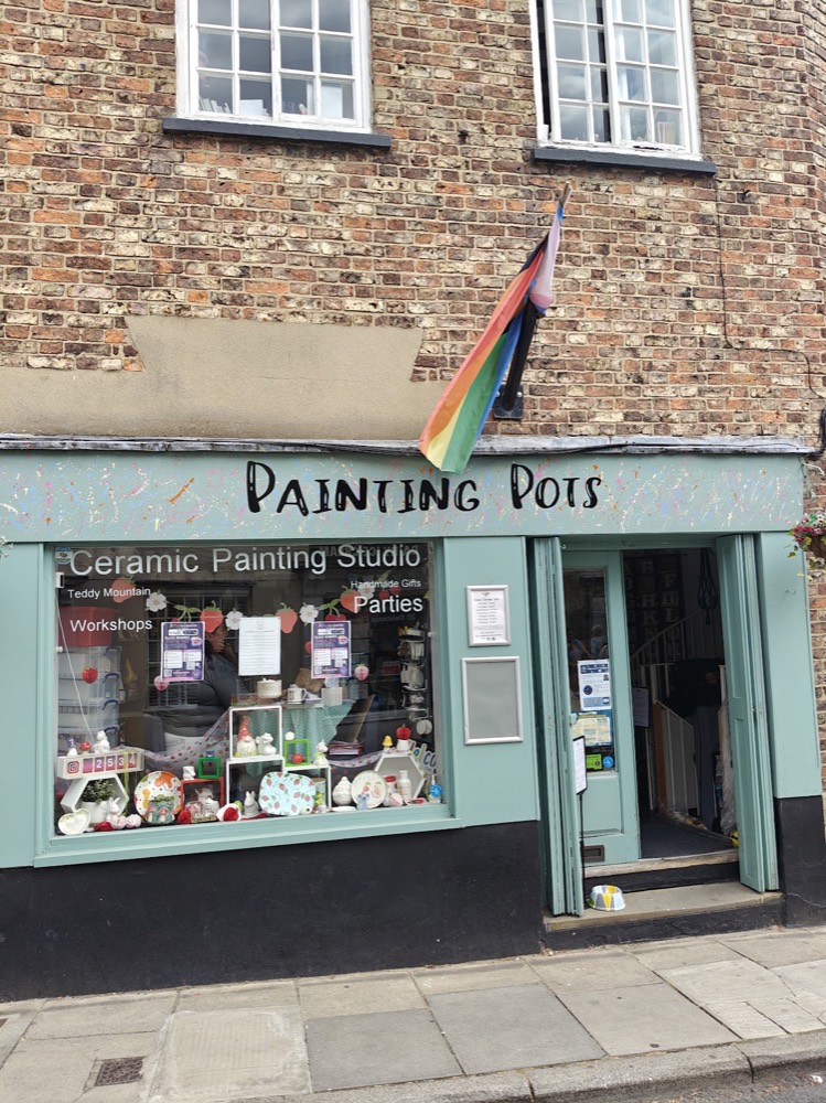 Painting Pots ceramic painting studio storefront in the centre of Knaresborough